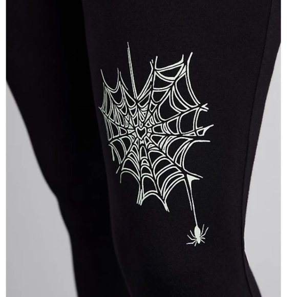 TORRID NWT FULL LENGTH COMFORT WAIST LEGGING - GLOW IN THE DARK - HALLOWEEN - Picture 5 of 7